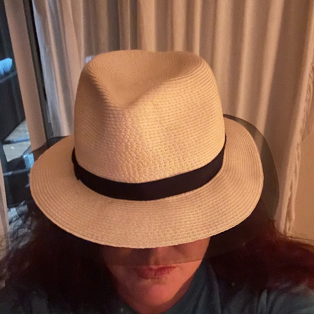 Eugenia Kim EUC Horsehair Packable Fedora Hat ($355 Retail) Beige Black Ribbon